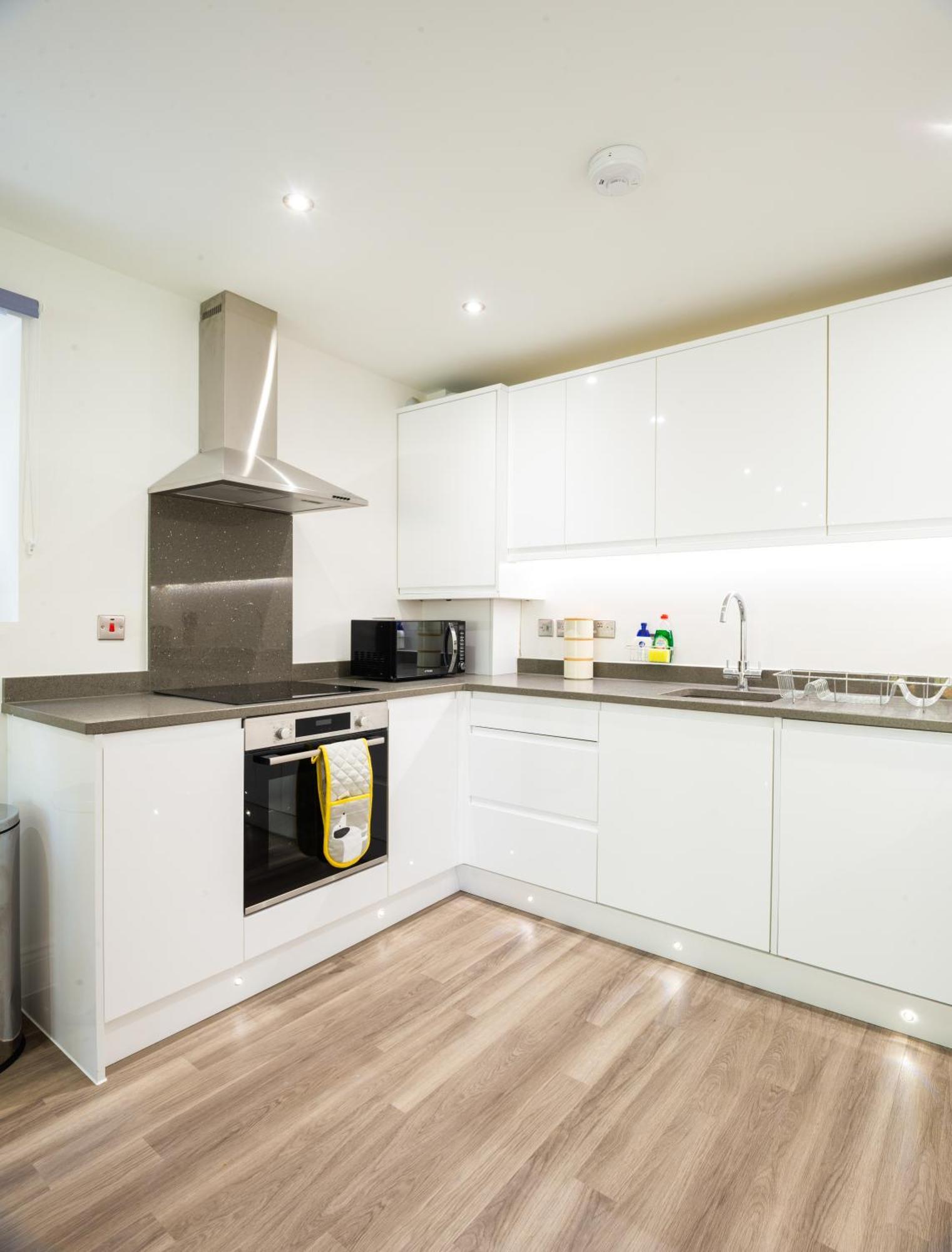 The 'Pinky' - Beautiful 1 Bed Apartment In Hatfield - Free Parking - Near Uni & Business Park - Big Savings On Long Stays Buitenkant foto